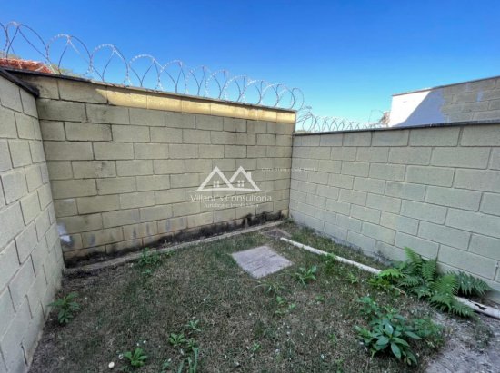 casa-geminada-venda-bandeirinhas-396886