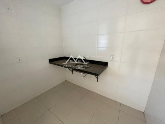 casa-geminada-venda-bandeirinhas-396895